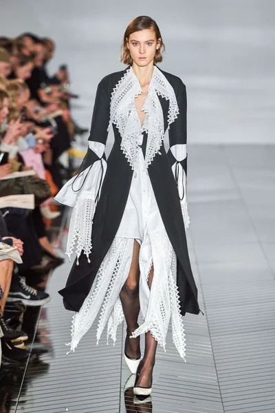 Look 42